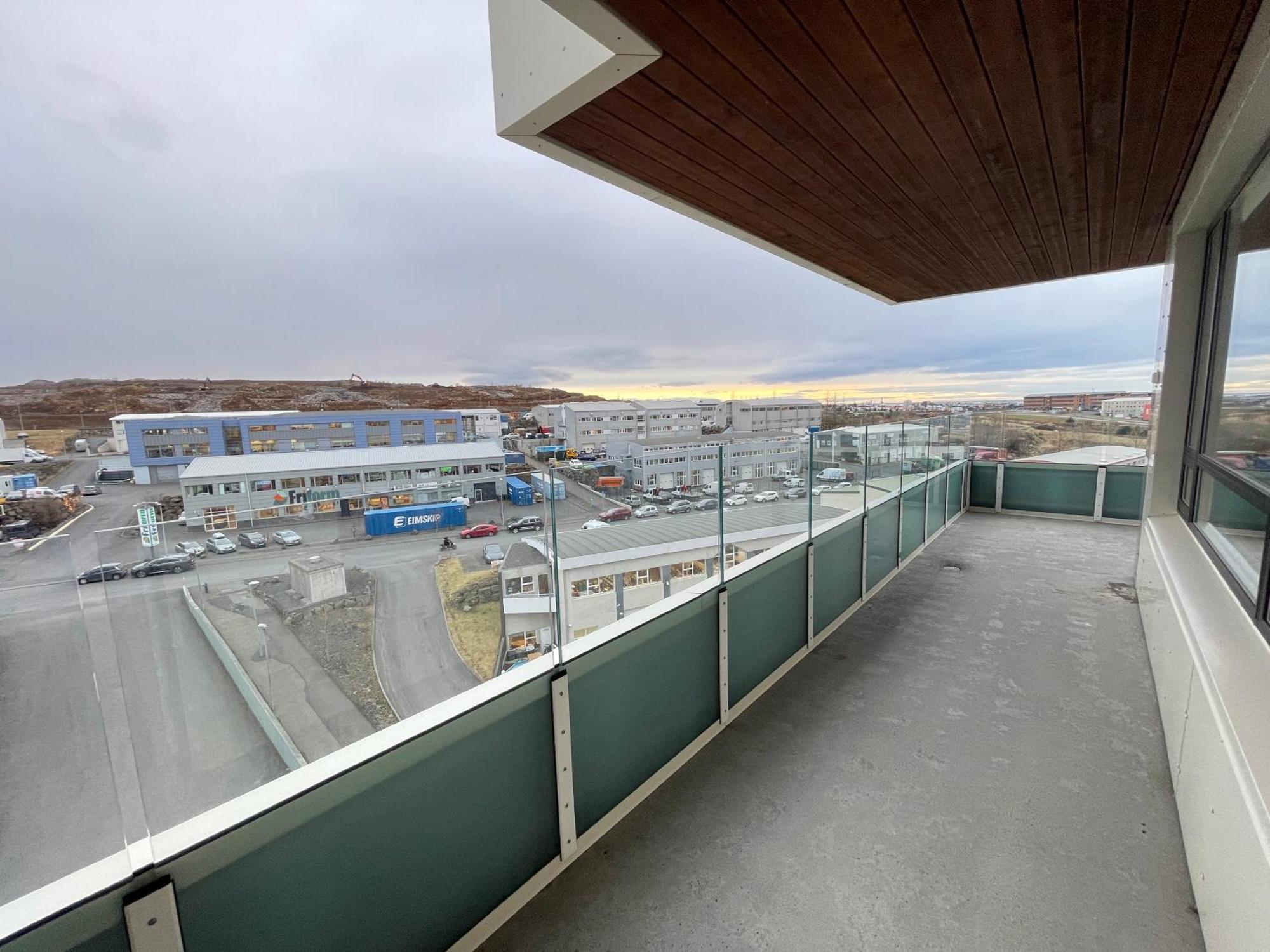 Modern And Spacious 3 Bedroom Apartment In Kopavogur Рейк'явік Екстер'єр фото
